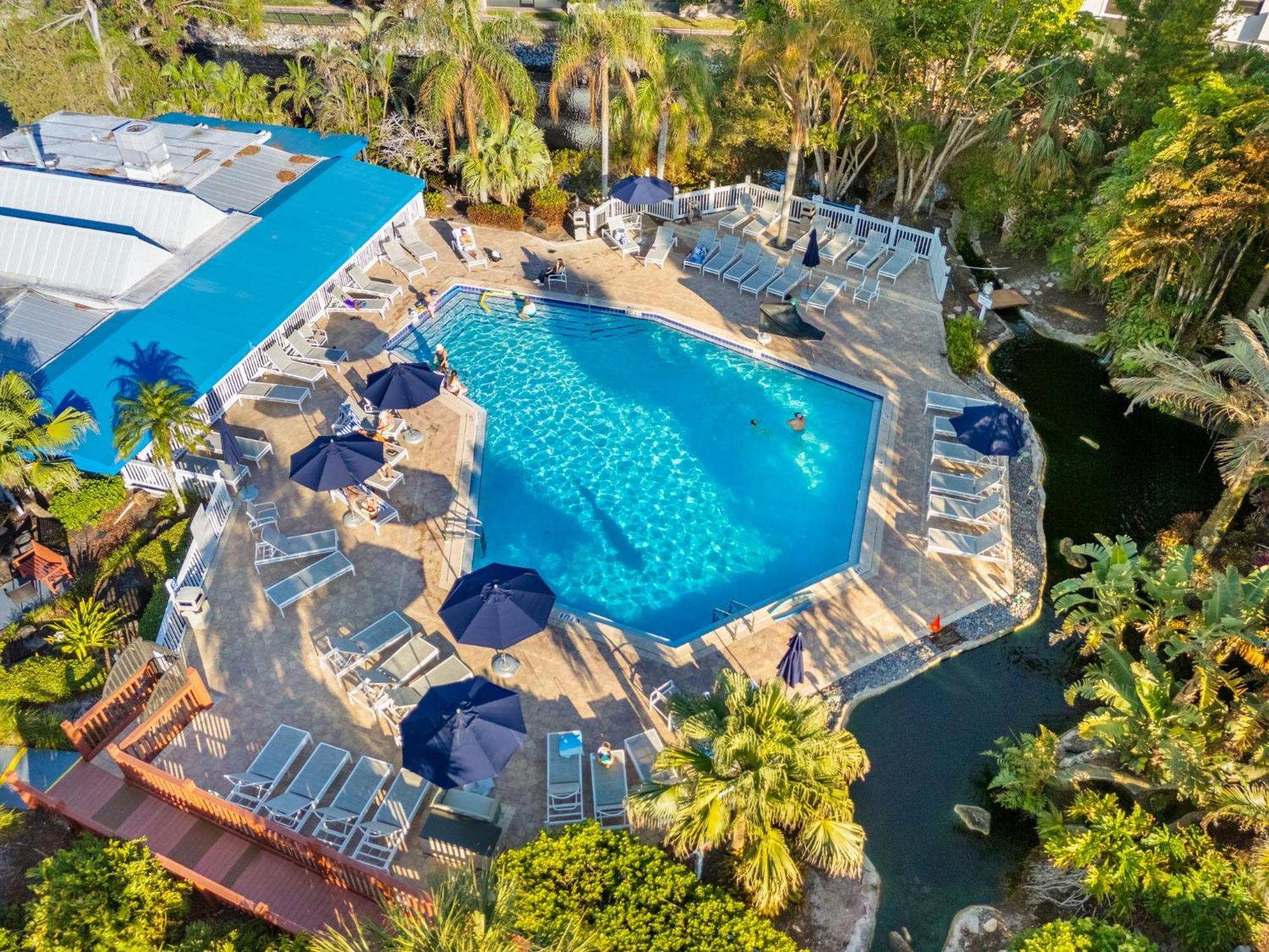 Park Shore Resort By Mike Z Rentals (Adults Only) North North Naples Eksteriør billede